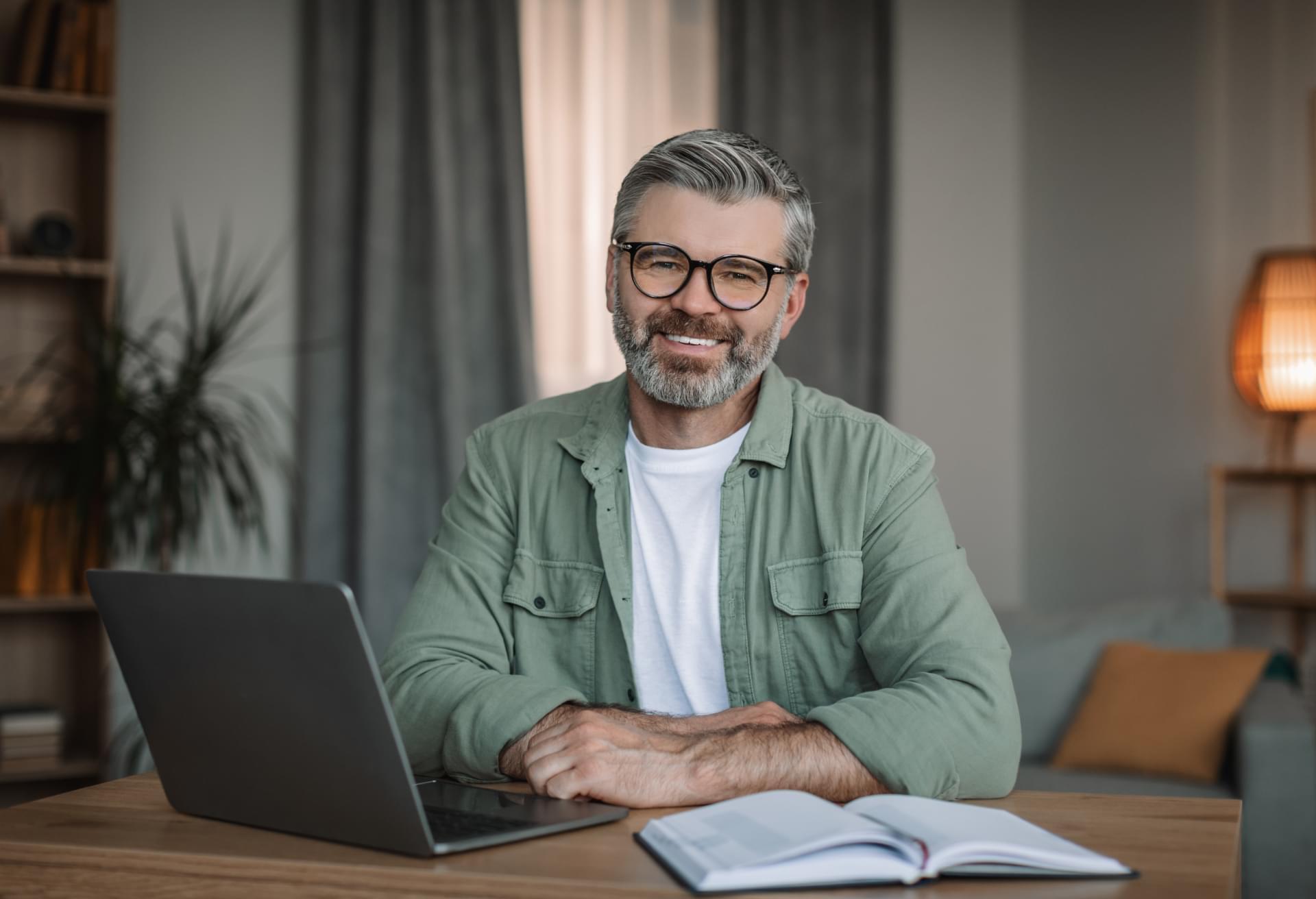 My name is Roger Poulson.